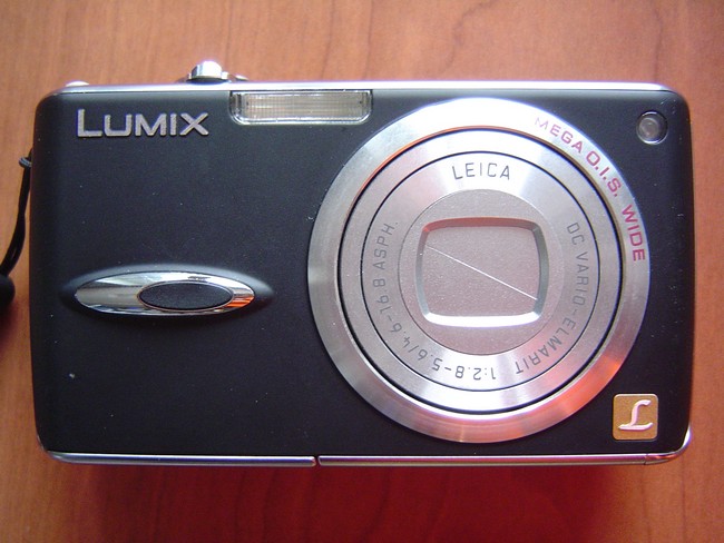 Panasonic Lumix DMC FX01