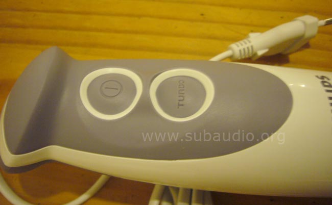mixer plongeant philips hr1365