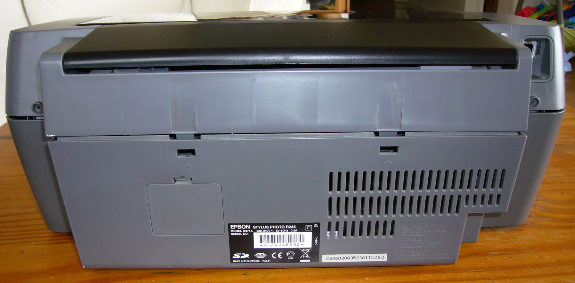 SubAudio - Nettoyage d'une imprimante Epson R245 - Tête d'impression et  chariot laissent des traces noire.